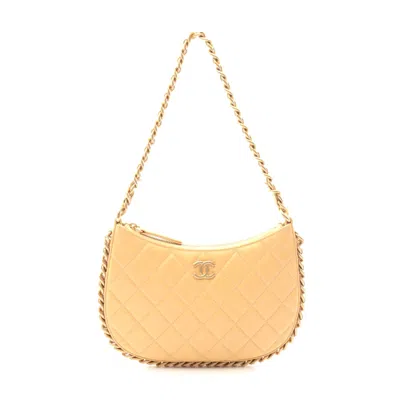 Pre-owned Chanel Lambskin Matelasse Shoulder Bag In Sand