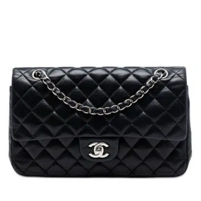 Pre-owned Chanel Lambskin Medium Classic Lambskin Double Flap In Black