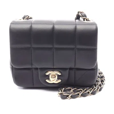 Pre-owned Chanel Lambskin Mini Flap Shoulder Bag In Black
