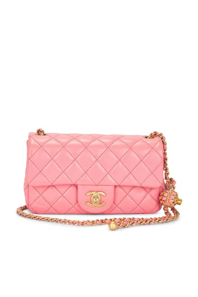 Pre-owned Chanel Lambskin Mini Pearl Crush Flap Bag In Pink