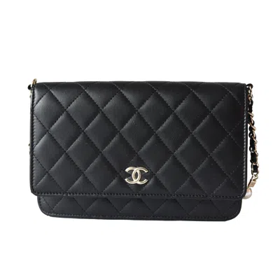 Pre-owned Chanel Lambskin Quilted Pearl Wallet On Chain Woc Black