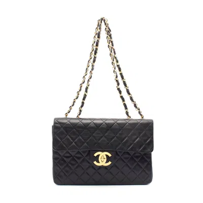 Pre-owned Chanel Lambskin Shoulder Bag Black