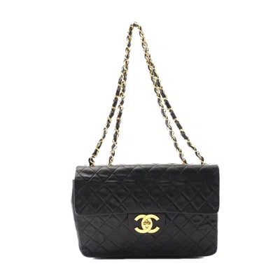 Pre-owned Chanel Lambskin Shoulder Bag Black
