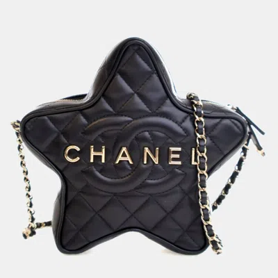 Pre-owned Chanel Lambskin Walk Of Fame Star Crossbody Bag In Black