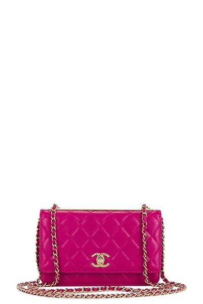 Pre-owned Chanel Lambskin Wallet On Chain Bag In Pink