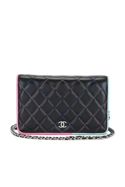 Pre-owned Chanel Lambskin Wallet On Chain In Black