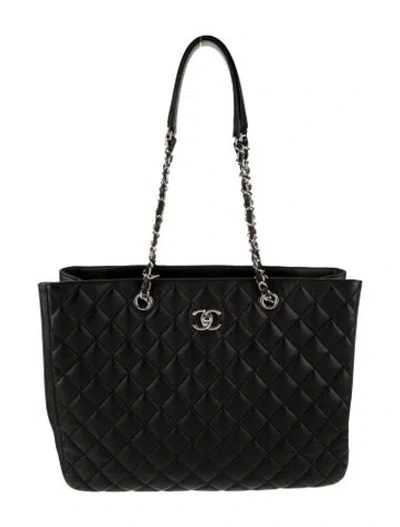 Pre-owned Chanel Large Classic Shopping Tote In Black
