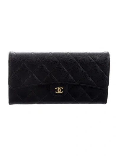 Pre-owned Chanel Large Gusset Flap Interlocking Cc Logo Continental Wallet In Black