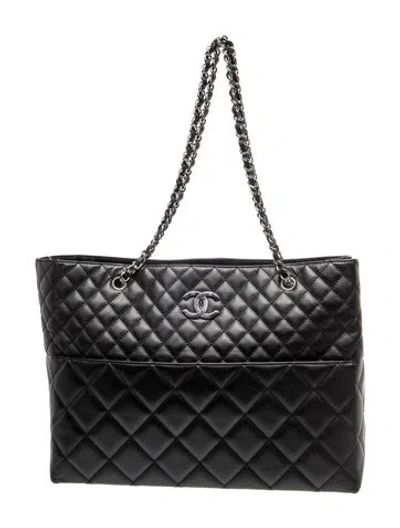 Pre-owned Chanel Large In The Business Tote In Black
