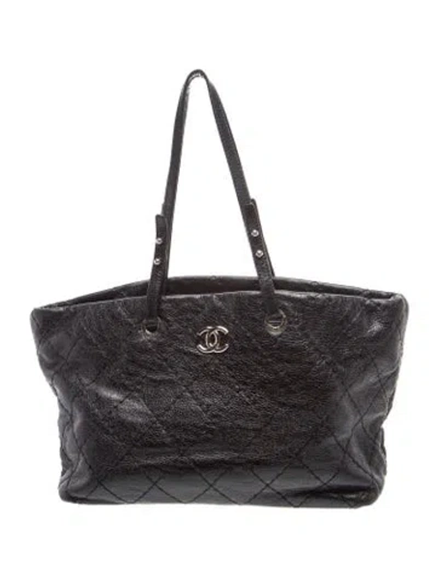 Pre-owned Chanel Large On The Road Tote In Black