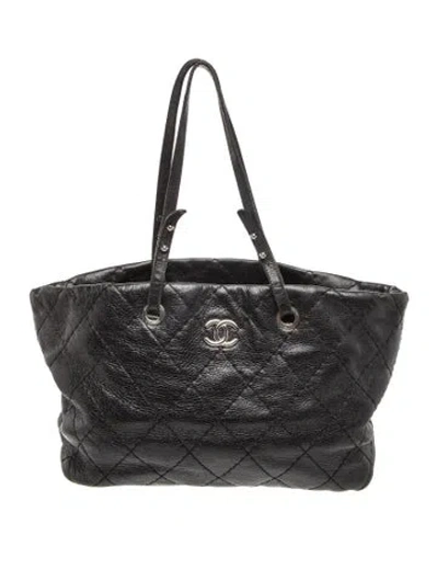 Pre-owned Chanel Large On The Road Tote In Black