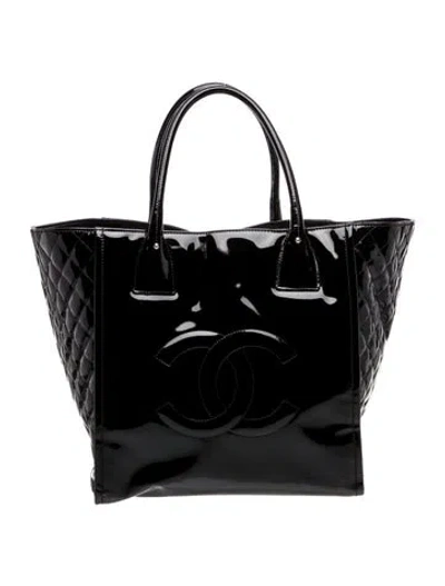 Pre-owned Chanel Large Patent Cc Tote In Black