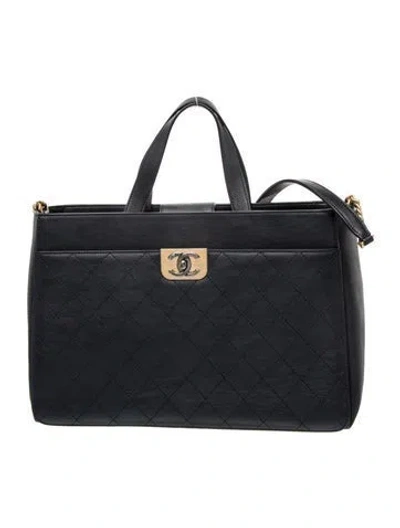 Pre-owned Chanel Large Straight Lines Tote In Blue