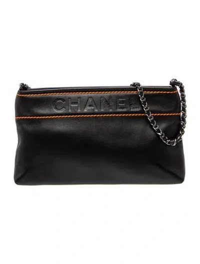 Pre-owned Chanel Lax Pochette In Black
