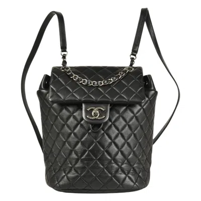 Pre-owned Chanel Leather Backpack () In Black