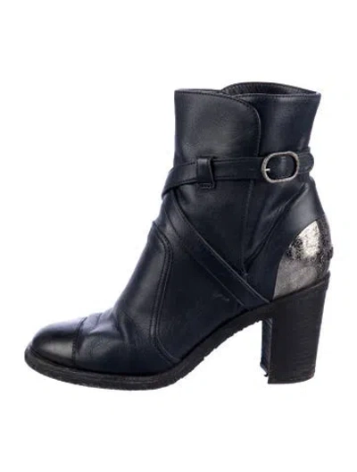 Pre-owned Chanel Leather Boots In Blue