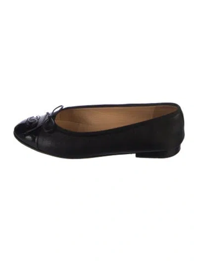 Pre-owned Chanel Leather Bow Accents Ballet Flats In Black