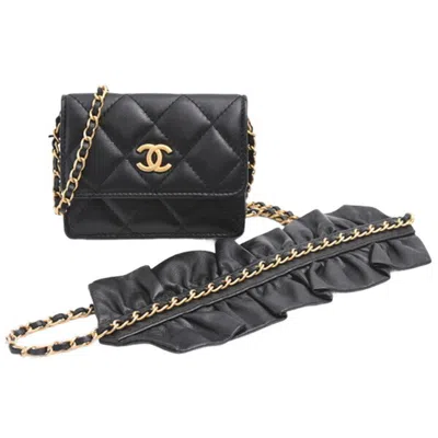 Pre-owned Chanel Leather Card Case () In Black