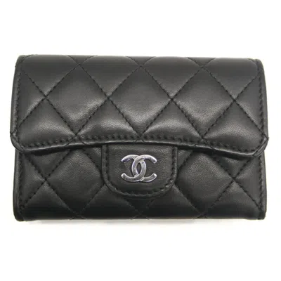 Pre-owned Chanel Leather Card Case () In Black