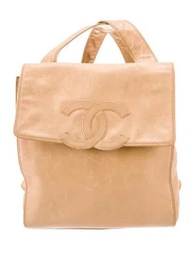 Pre-owned Chanel Leather Cc Backpack In Neutral