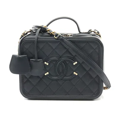 Pre-owned Chanel Leather Cc Filigree Shoulder Bag In Blue