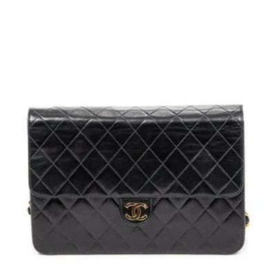 Pre-owned Chanel Leather Cc Push Lock Straight Single Flap In Black