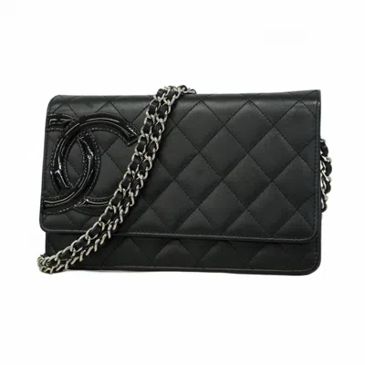 Pre-owned Chanel Leather Chain/shoulder Wallet () In Black