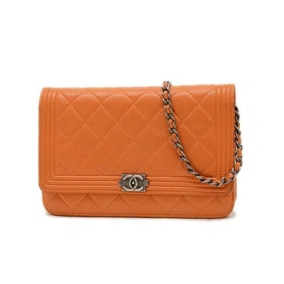 Pre-owned Chanel Leather Chain/shoulder Wallet () In Orange