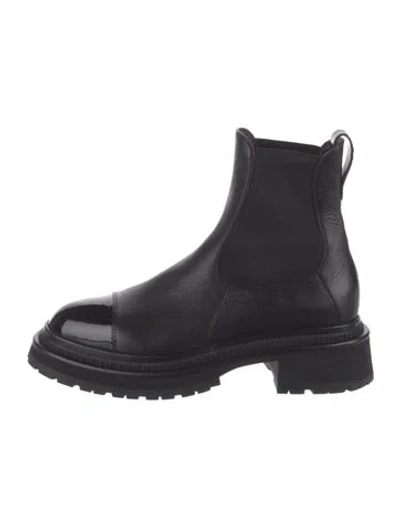 Pre-owned Chanel Leather Chelsea Boots In Black