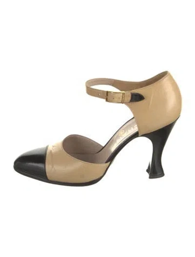 Pre-owned Chanel Leather Colorblock Pattern D'orsay Pumps