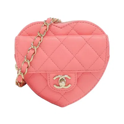 Pre-owned Chanel Leather Fanny Pack () In Pink
