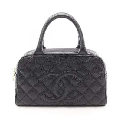 Pre-owned Chanel Leather Handbag () In Black