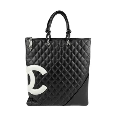 Pre-owned Chanel Leather Handbag () In Black