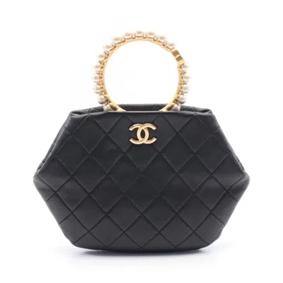 Pre-owned Chanel Leather Handbag () In Black