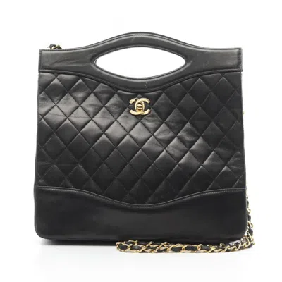 Pre-owned Chanel Leather Handbag () In Black