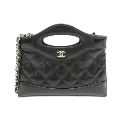 Pre-owned Chanel Leather Handbag () In Black