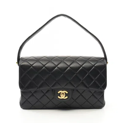 Pre-owned Chanel Leather Handbag () In Black