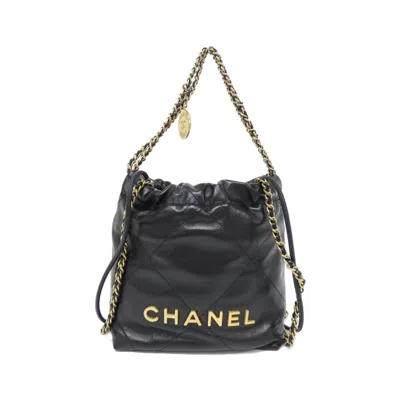 Pre-owned Chanel Leather Handbag () In Black