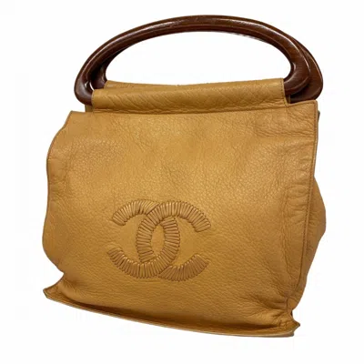 Pre-owned Chanel Leather Handbag () In Sand
