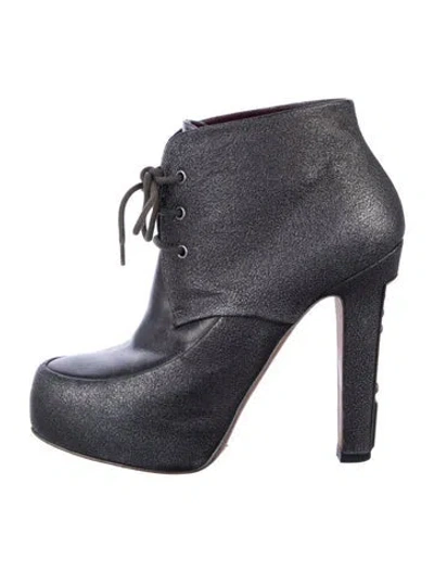 Pre-owned Chanel Leather Lace-up Boots In Gray