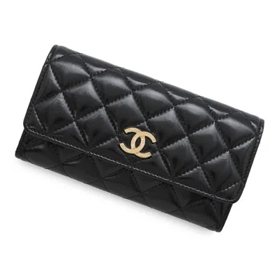 Pre-owned Chanel Leather Long Wallet (bi-fold) () In Black