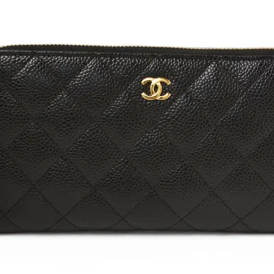 Pre-owned Chanel Leather Long Wallet (bi-fold) () In Black
