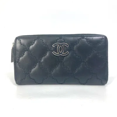 Pre-owned Chanel Leather Long Wallet (bi-fold) () In Black