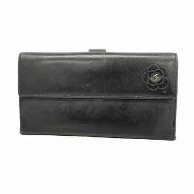 Pre-owned Chanel Leather Long Wallet (bi-fold) () In Black