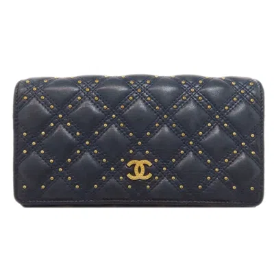 Pre-owned Chanel Leather Long Wallet (bi-fold) () In Blue