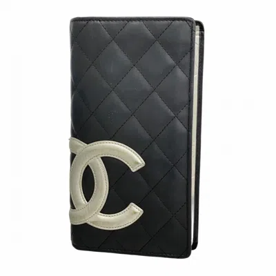Pre-owned Chanel Leather Long Wallet (bi-fold) () In Multi