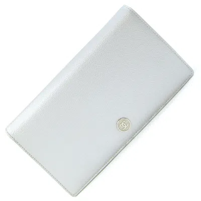 Pre-owned Chanel Leather Long Wallet (bi-fold) () In Silver