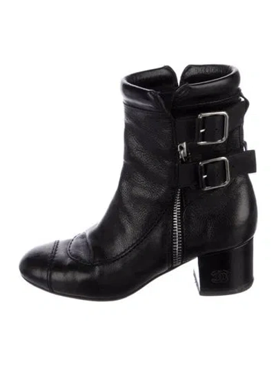 Pre-owned Chanel Leather Moto Boots In Black