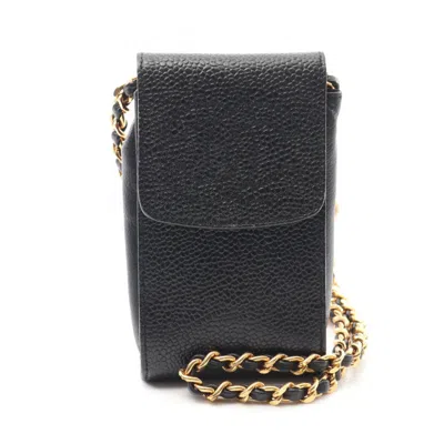 Pre-owned Chanel Leather Pochette Pouch () In Black