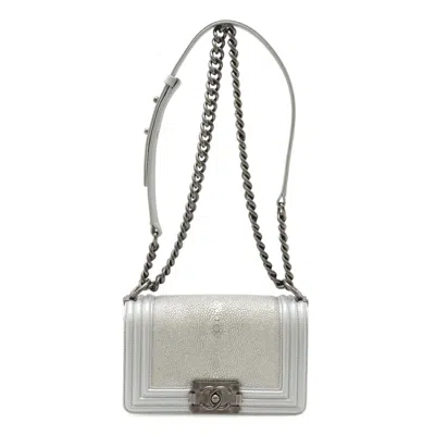 Pre-owned Chanel Leather Pochette Shoulder Bag () In Multi